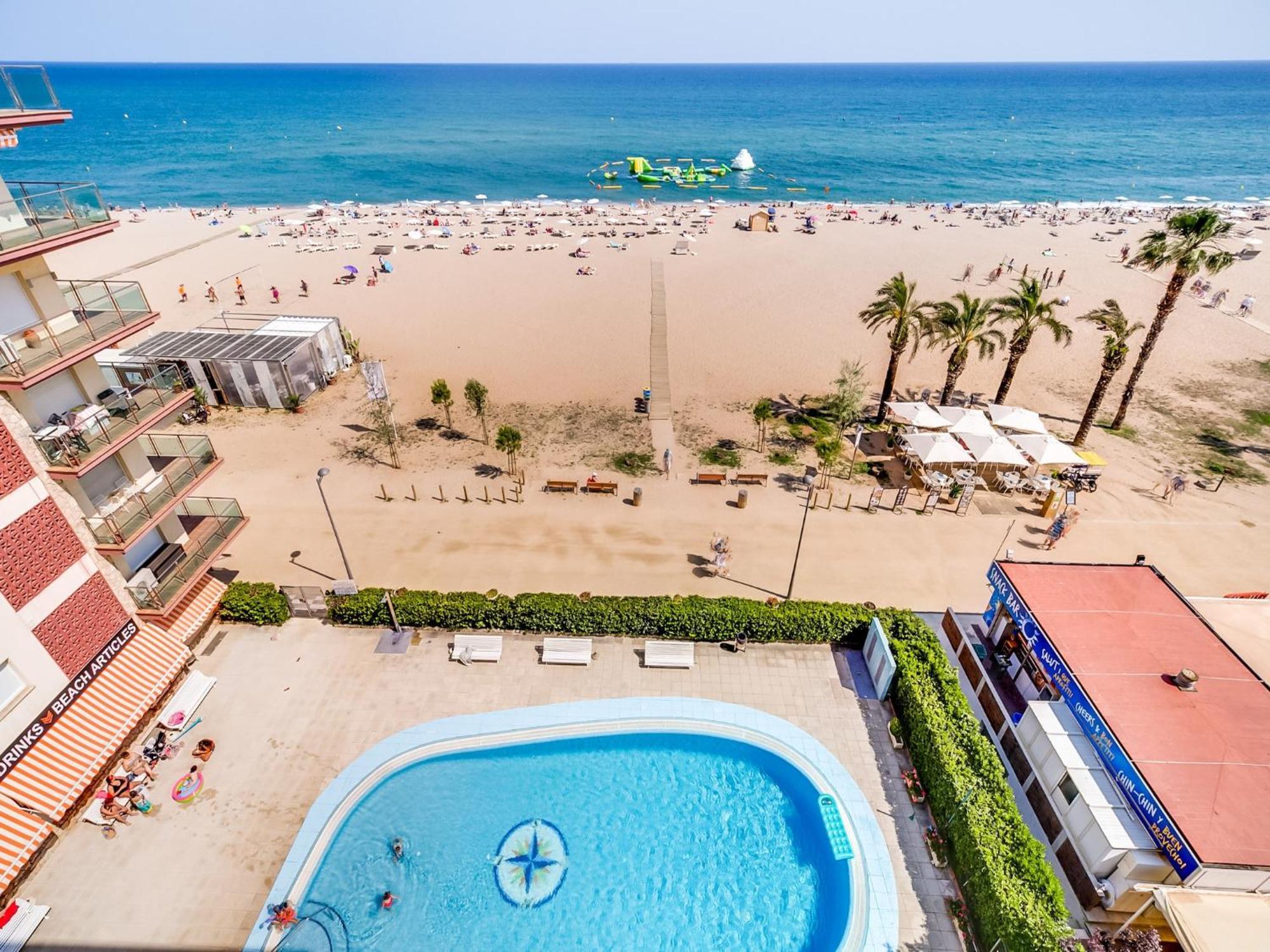 Bright Flat With Direct Access Santa Susanna